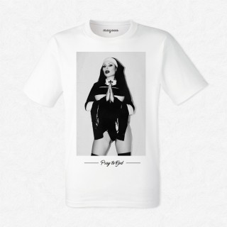 T-shirt Soeur Suzanne pray to god