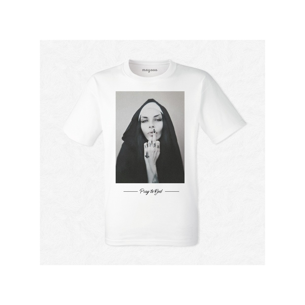 T-shirt Soeur Rebecca pray to god