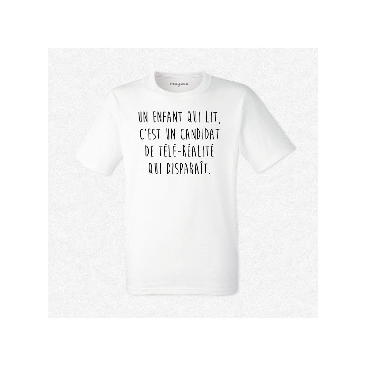 T-shirt Un enfant qui lit