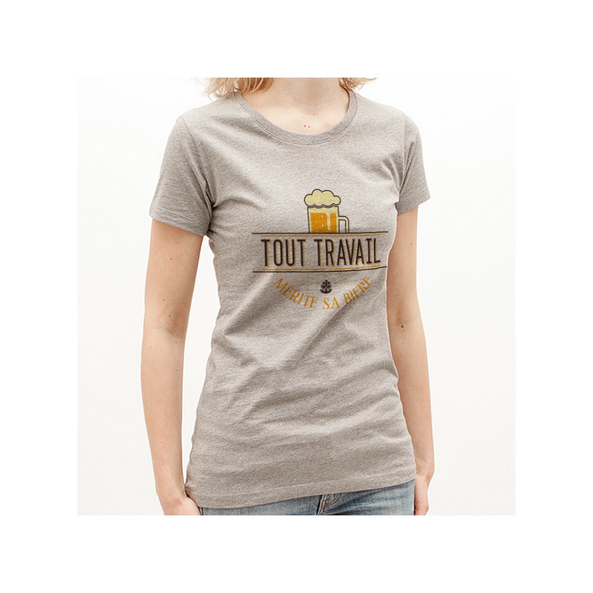 T-shirt Tout travail mérite sa bière